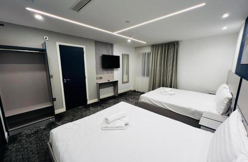 Valentines Hotel | Ilford Grand Hotel