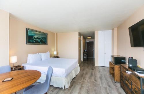 Waikiki House | Ilikai Marina 1889