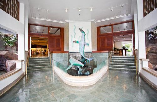 Waikiki Apartment | Ilikai Tower 1205 City View 1BR