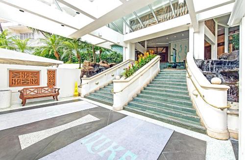 Waikiki Apartment | Ilikai Tower 1205 City View 1BR