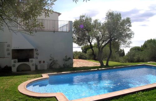 Aiguablava House | Illa blanca