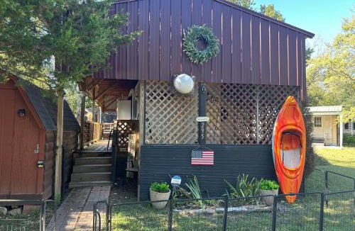 Flint Creek Other | Illinois Riverside Glamping Oasis at Flint Ridge