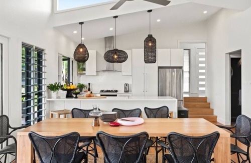 Coopers Shoot House | Illuka Byron - 124 Coopers Shoot Road