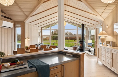 Store Kongsmark House | "Ilsi" - 275m from the sea by Interhome