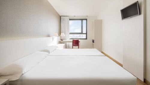 Benicalap Hotel | Ilunion Valencia 3