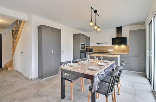 Sene House | Ilur - SENE - Gîte