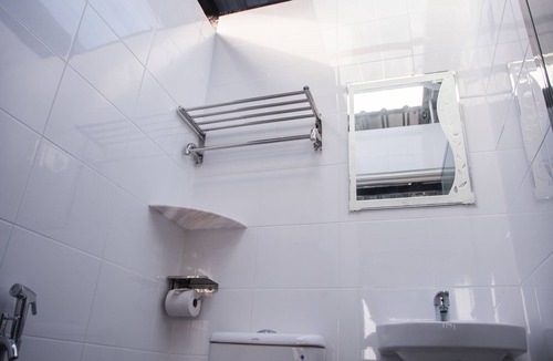 Bandar Indera Mahkota Hotel | IM 96 Villa