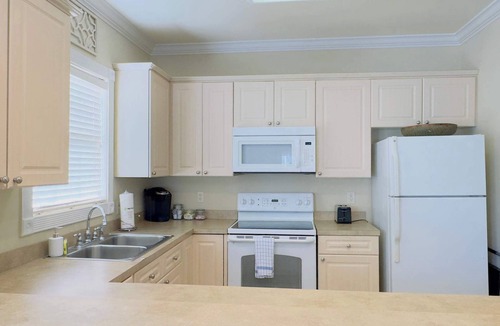 Central Myrtle Beach Condo | Imagine #2 your vacation at this beautiful condo