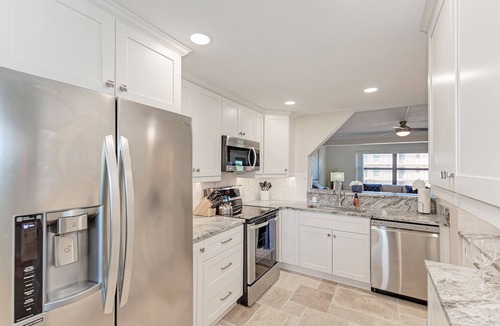 Siesta Key Condo | Imagine Paradise, Beachfront Crescent Beach, Updated 2bd/2bth,Great location