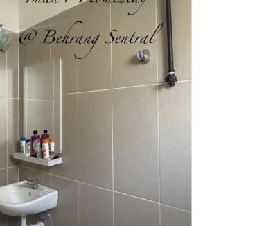 Behrang Stesen House | Iman4 Homestay