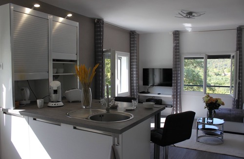 Chatel-Guyon Apartment | Imhotep- recharge your batteries!