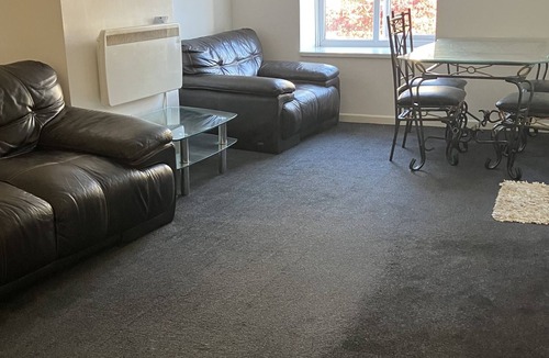 Ramsbottom Apartment | Immaculate 2-Bed Apartment in Bury