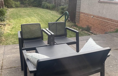 Luton House | Immaculate 3-bed House in Luton