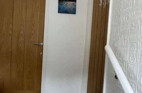 Luton House | Immaculate 3-bed House in Luton