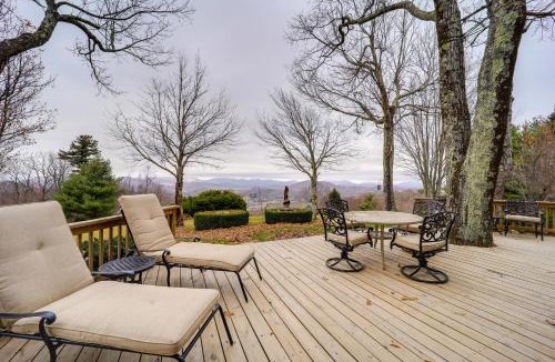 Boone Villa | Immaculate Boone Villa w/Entertainment Lounge!