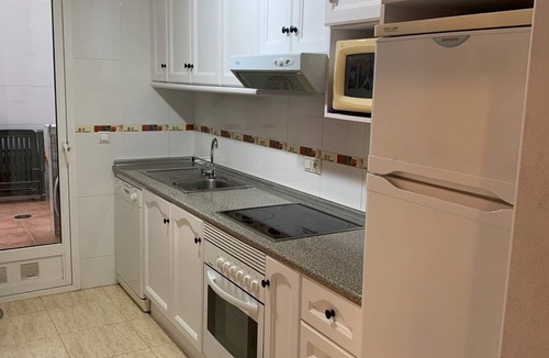 Pilar de la Horadada Apartment | Immaculate Ground Floor 2 Bed Apartment In Gated Community With Pool
