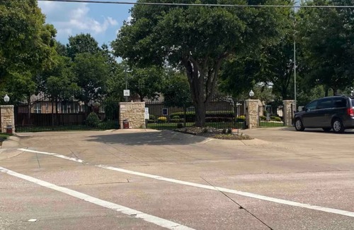 Duncanville House | Immaculate Homestead