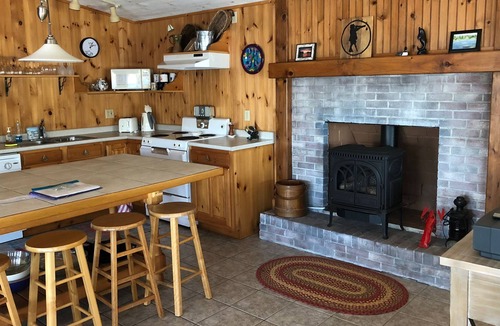 Barrington House | Immaculate Lake Front Home