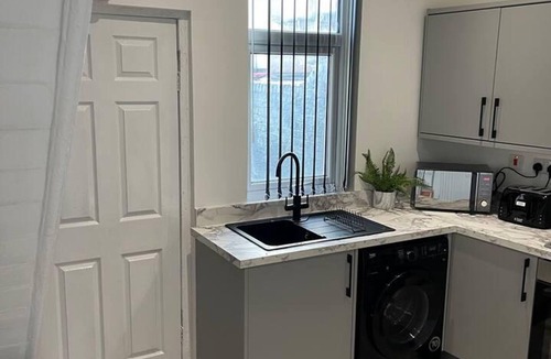 Wallasey House | Immaculate Luxury 2-bed Apartment in Liverpool