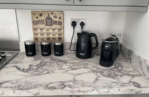 Wallasey House | Immaculate Luxury 2-bed Apartment in Liverpool