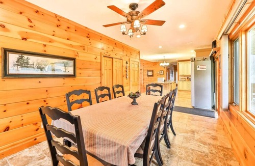 Stamford Cabin | Immaculate Mountain Top Cabin