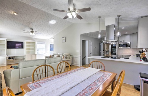 Suwanee House | Immaculate Suwanee House w/Pool & Game Room!