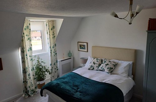 Thurso House | Immaculate Thurso Town House