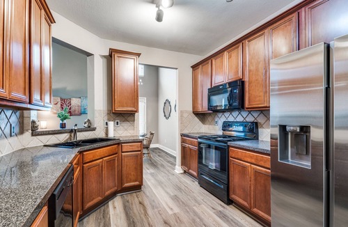 Carrollton House | Immaculate townhouse in West Plano