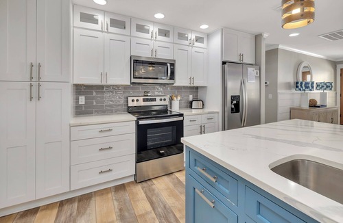 Demere Park House | Immaculate 4 bed/3.5 bath Home with Private Pool