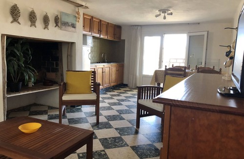 Valras-Plage House | IMMEDIATE SEASIDE studio for 2 people (up to 6 with options)