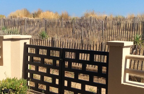 Valras-Plage House | IMMEDIATE SEASIDE studio for 2 people (up to 6 with options)