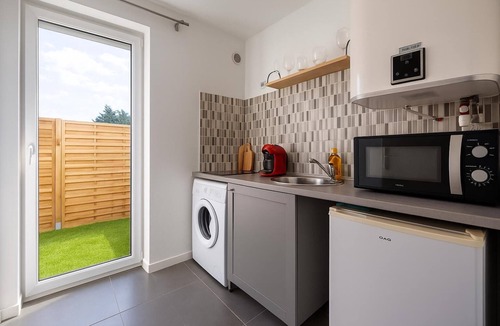 Messy Apartment | Immersive Studio neart Disney & Astérix resorts