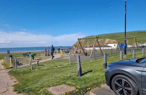 St Bees Cottage | Impeccable Beachfront 2-Bed Cottage in St Bees