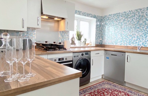 Bicester House | Impeccable Entire Home