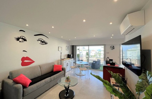 Cannes Apartment | imperial 2