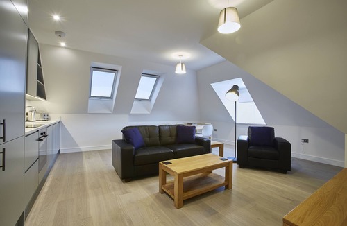 Maidenhead Apartment | Imperial Court by Viridian Apartments