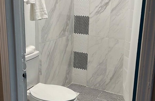 Madison Hotel | Imperial Inn