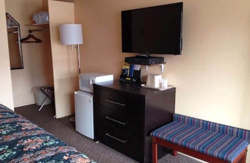 Cortland Hotel | Imperial Motel