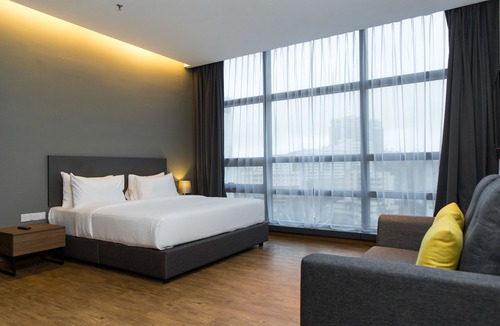 Taman Bukit Pantai Hotel | Imperial Regency Suites Kuala Lumpur