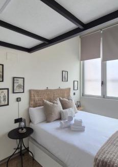 Benicalap Apartment | Impresionante Apartamento Industrial wifi gratis hasta 4 os encantará