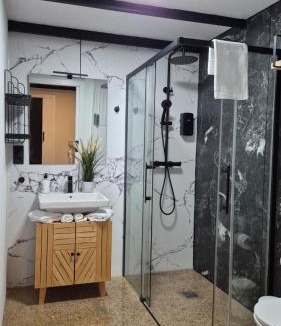 Benicalap Apartment | Impresionante Apartamento Industrial wifi gratis hasta 4 os encantará