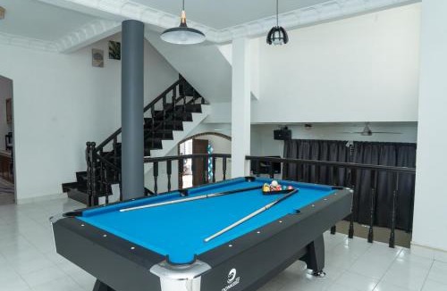 Taman Dato Haji Abdul Samad Villa | Impress Villa Homestay