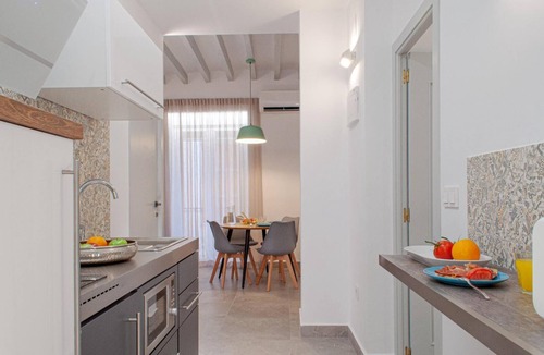 Barri Vell - Santa Creu Apartment | Impressive 2habs 2baths
