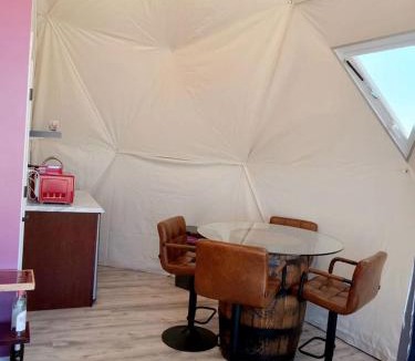 Willcox House | Impressive Dome with Great Panoramic Desert Views in Willcox, Arizona