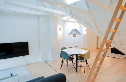 Indre By Apartment | Impressive penthouse in the heart of Copenhagen - 64