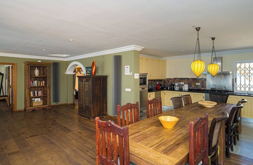 Villajoyosa Villa | Impressive Villa, ideal for families with Stunning Sea Views