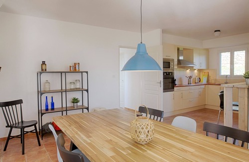 Joyeuse Villa | Impressive villa overlooking the hill