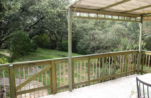 Galargues Cottage | In a Mediterranean park, quiet gîte, swimming pool, bike hire