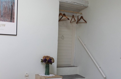Montclar House | In a natural setting