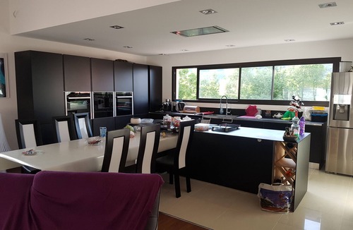 Calmeilles Villa | In a peaceful green setting oxygenate yourself in this prestigious villa